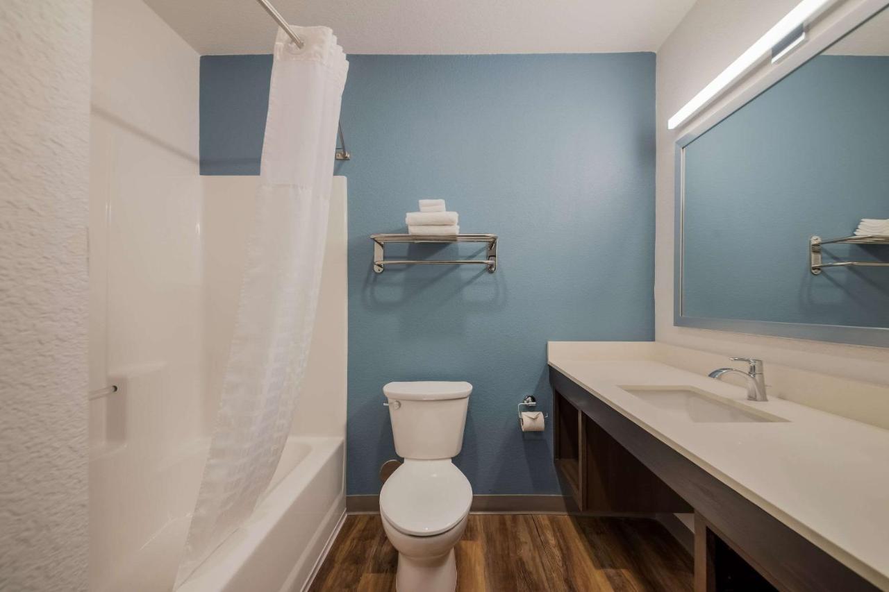 Woodspring Suites Wesley Chapel-Tampa Экстерьер фото